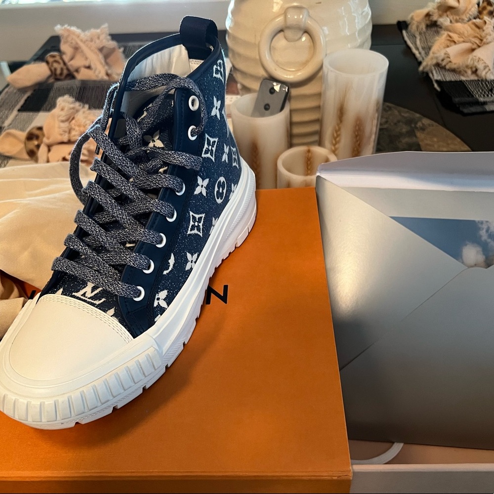 Louis Vuitton women’s shoe